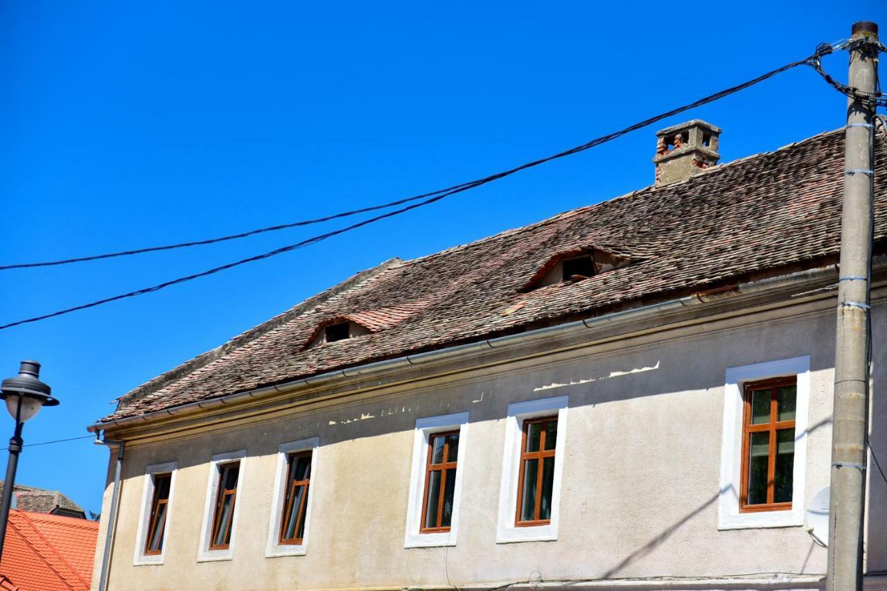 Old City Apartment Сибиу Экстерьер фото