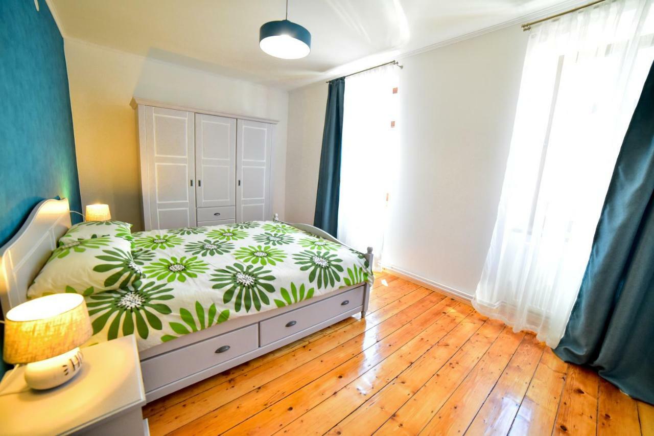 Old City Apartment Сибиу Экстерьер фото
